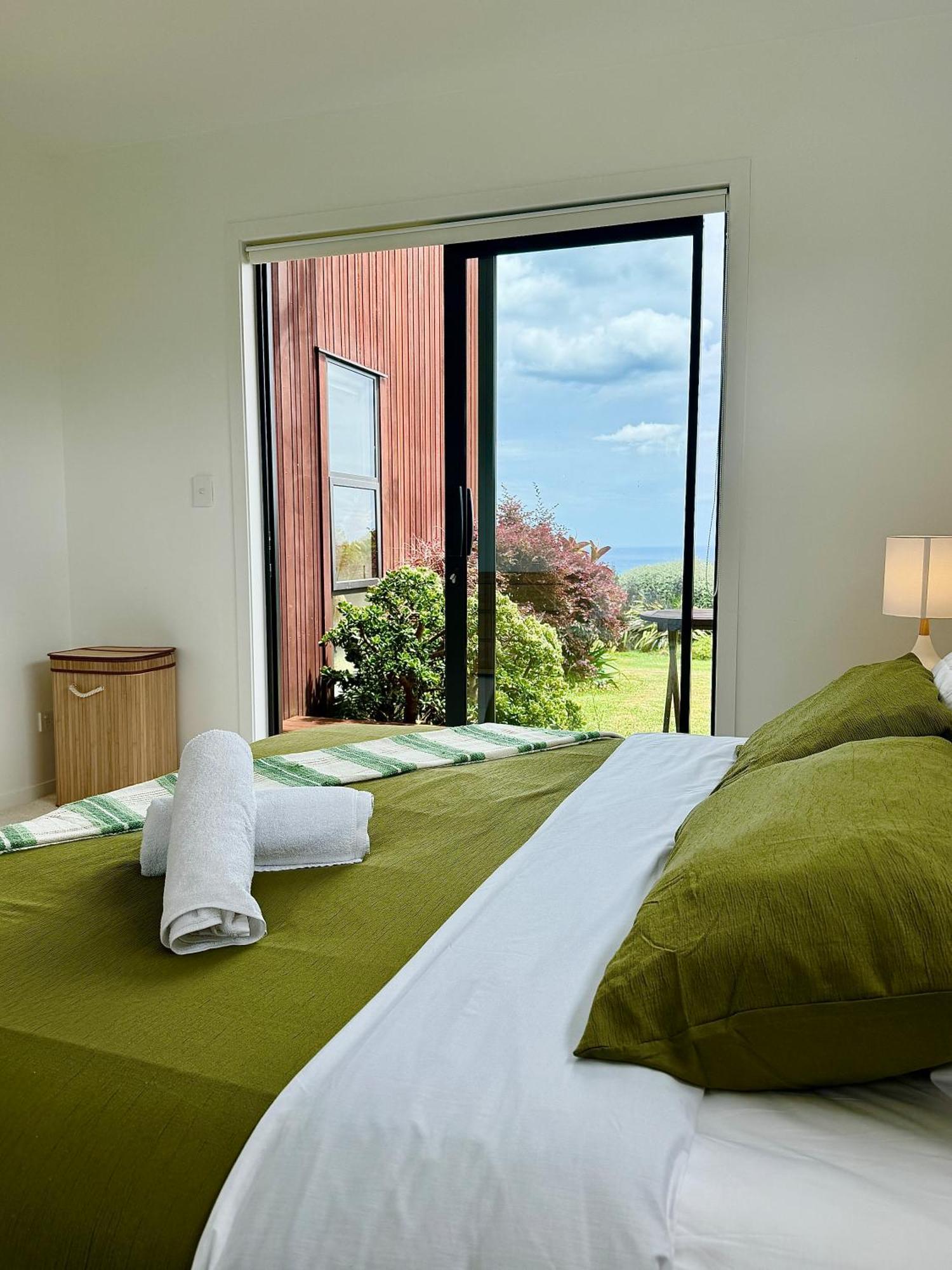Room At Raglans Travellers Rest Coastal Retreat Luaran gambar
